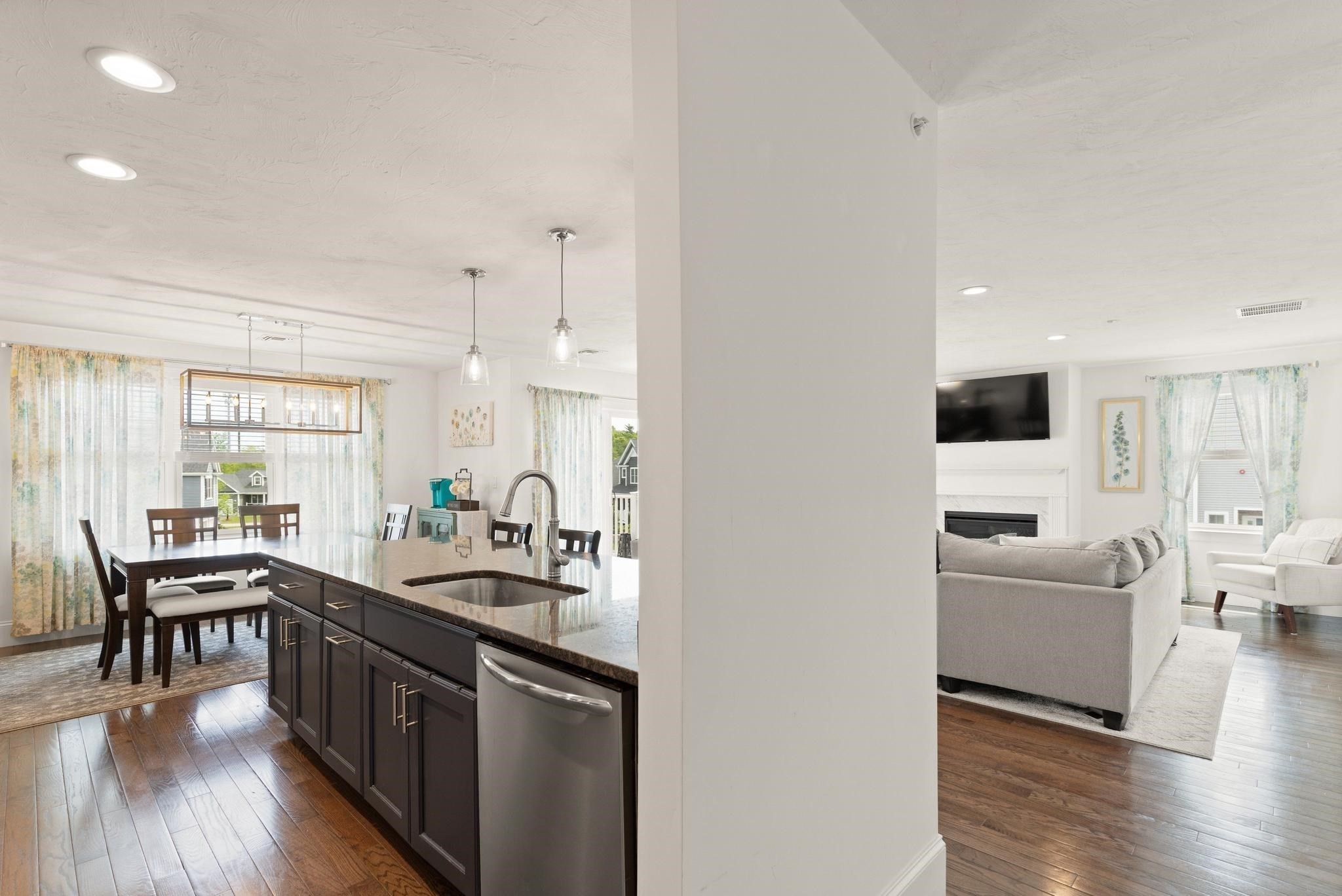 80 Lebaron Blvd # 4 Property Photo 16