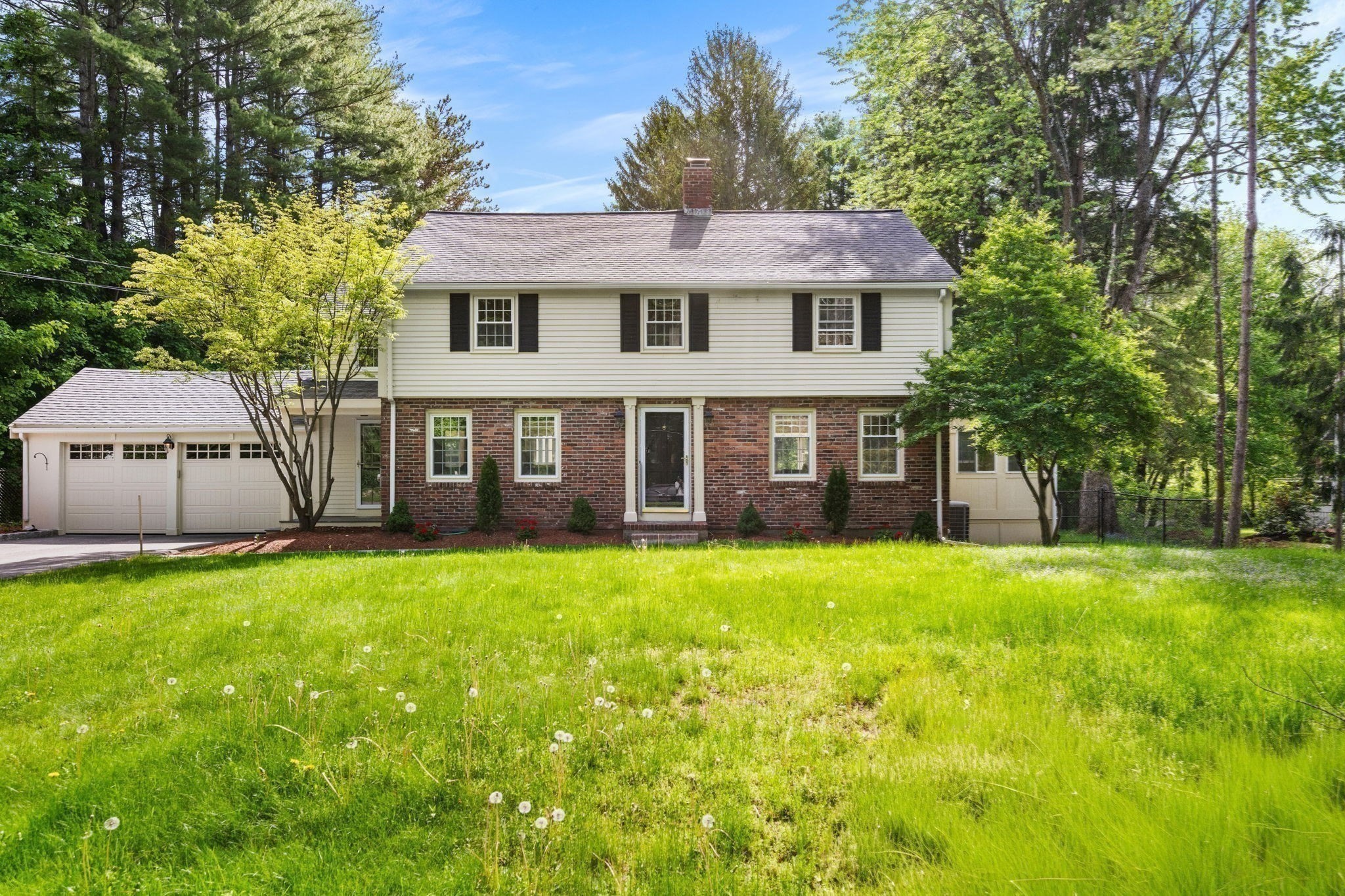30 Meadow Dr Property Photo 4