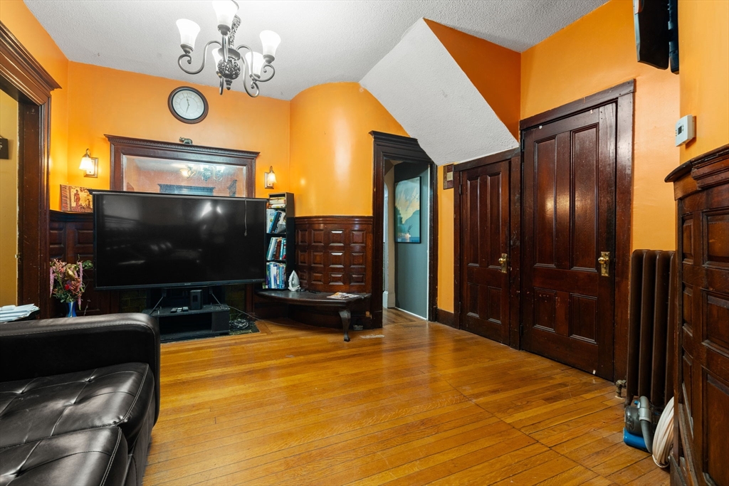 34 Bicknell St Property Photo 5