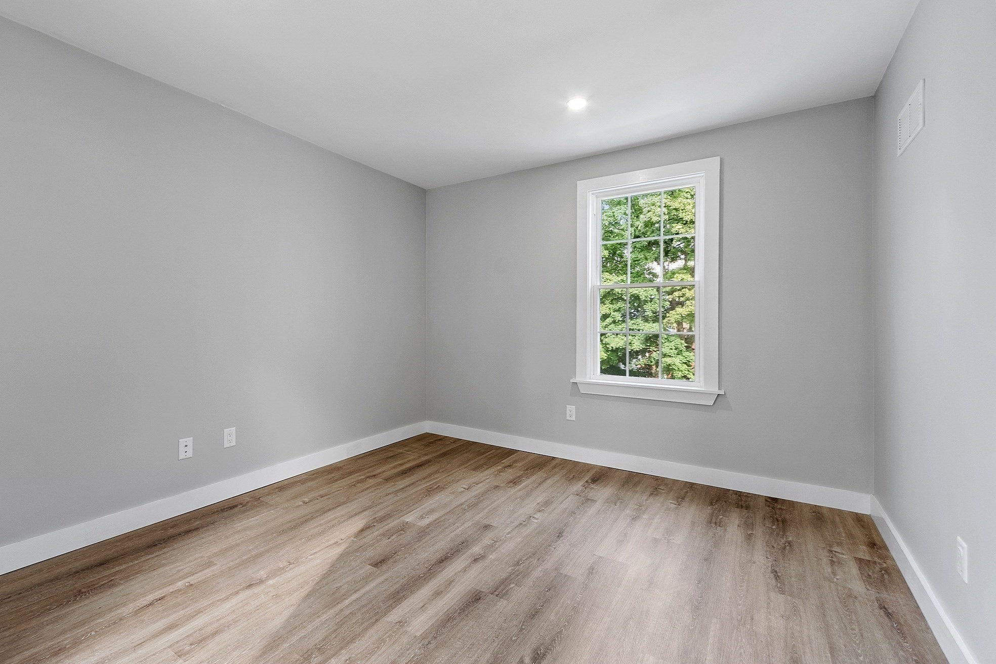 80 South St # 7 Property Photo 12