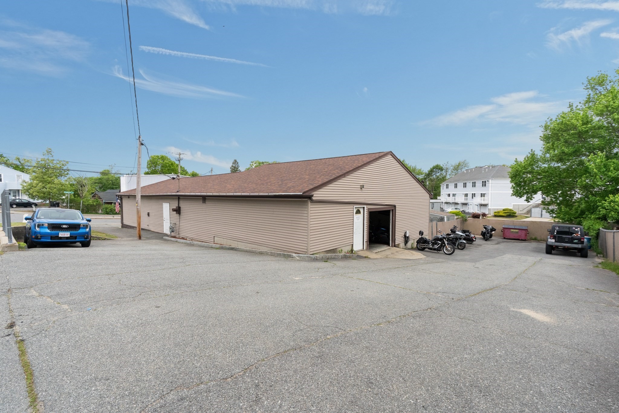 202-204 Pinehurst Ave. Property Photo 4