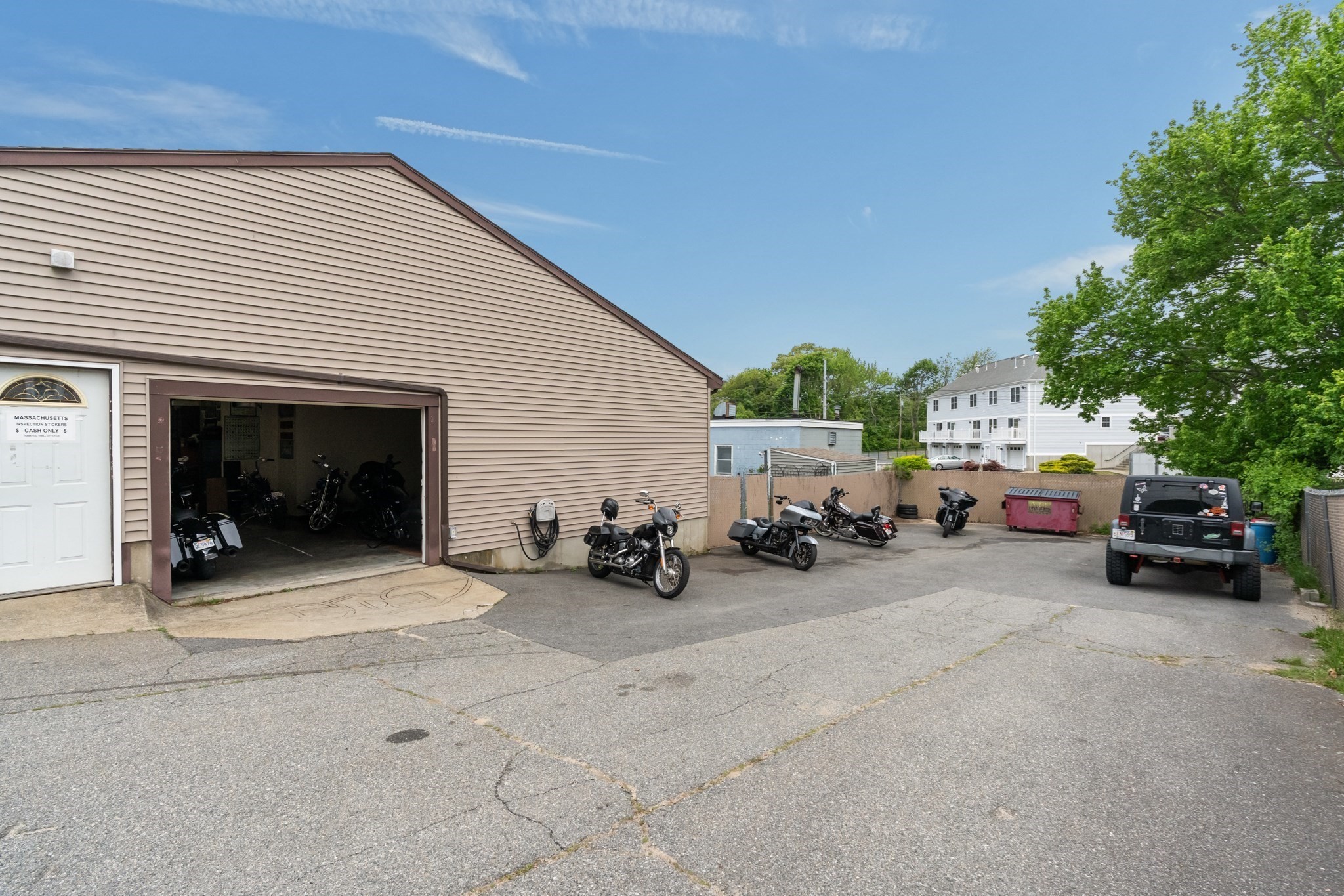 202-204 Pinehurst Ave. Property Photo 5