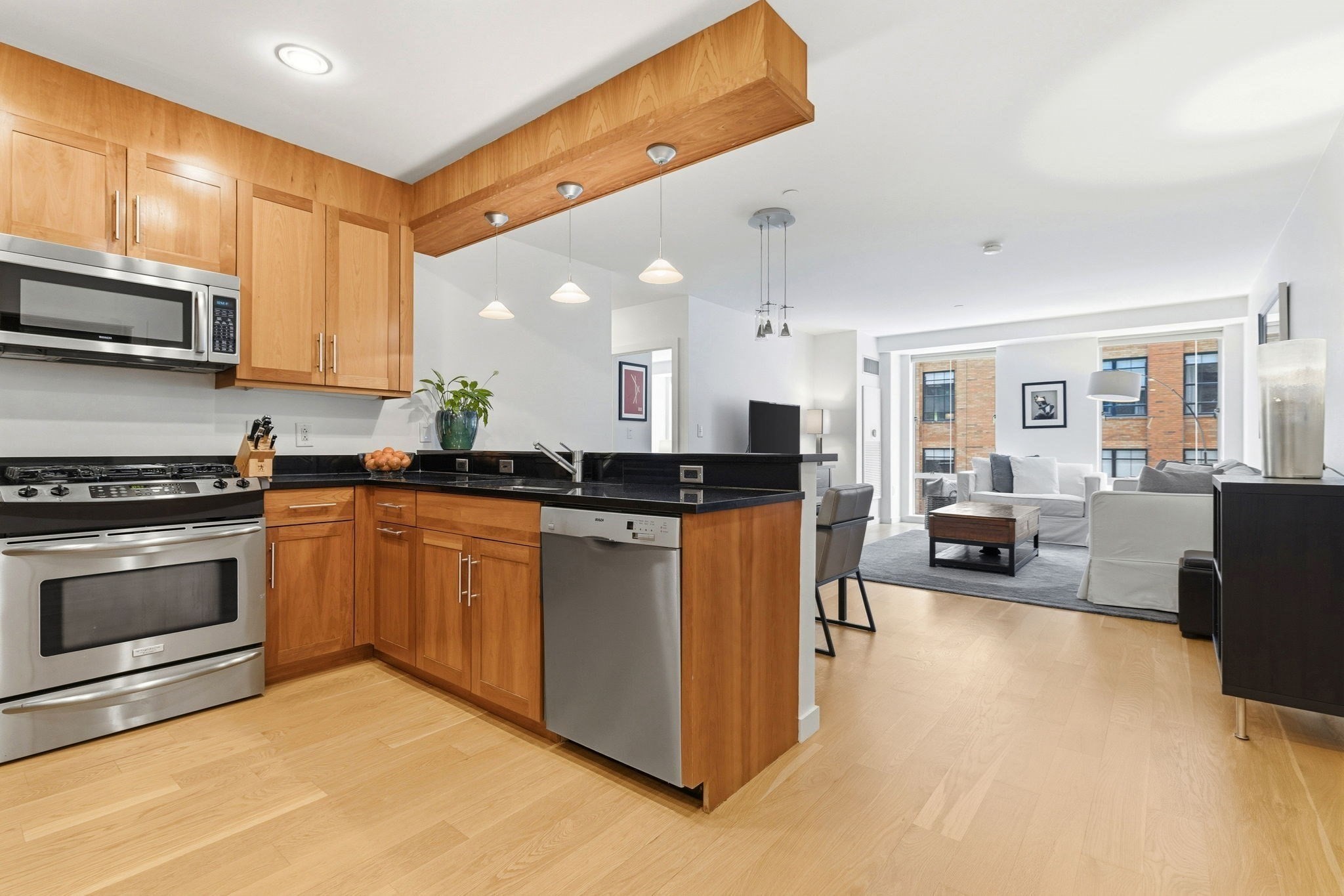 80 Broad St # 602 Property Photo 4