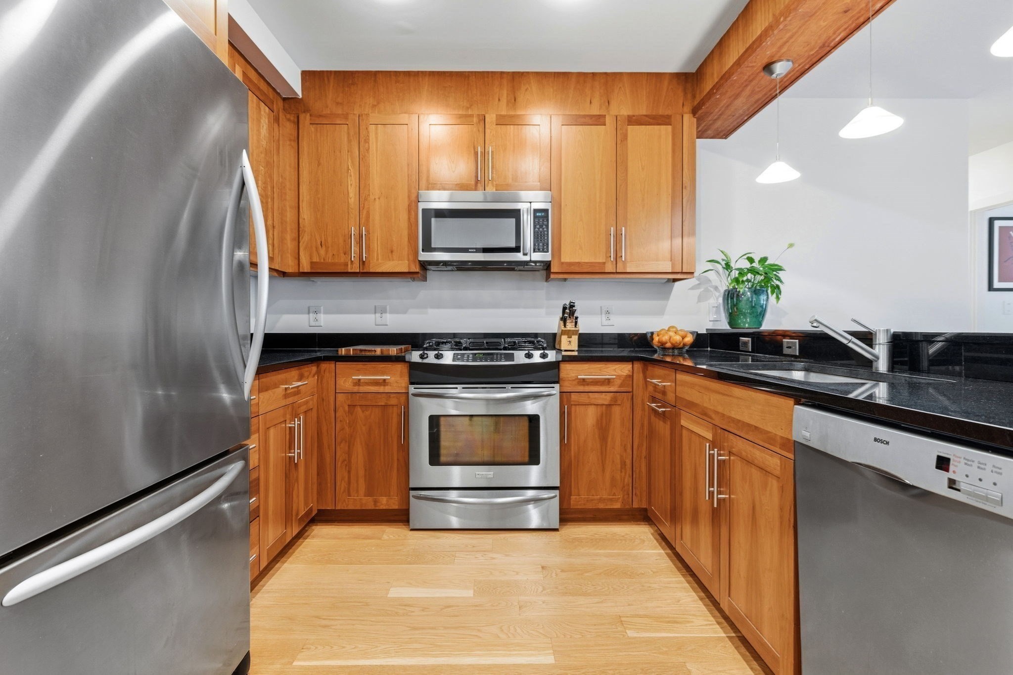 80 Broad St # 602 Property Photo 5