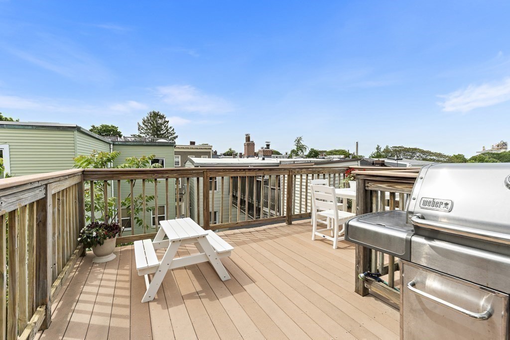 30 Cross St # 2 Property Photo 19