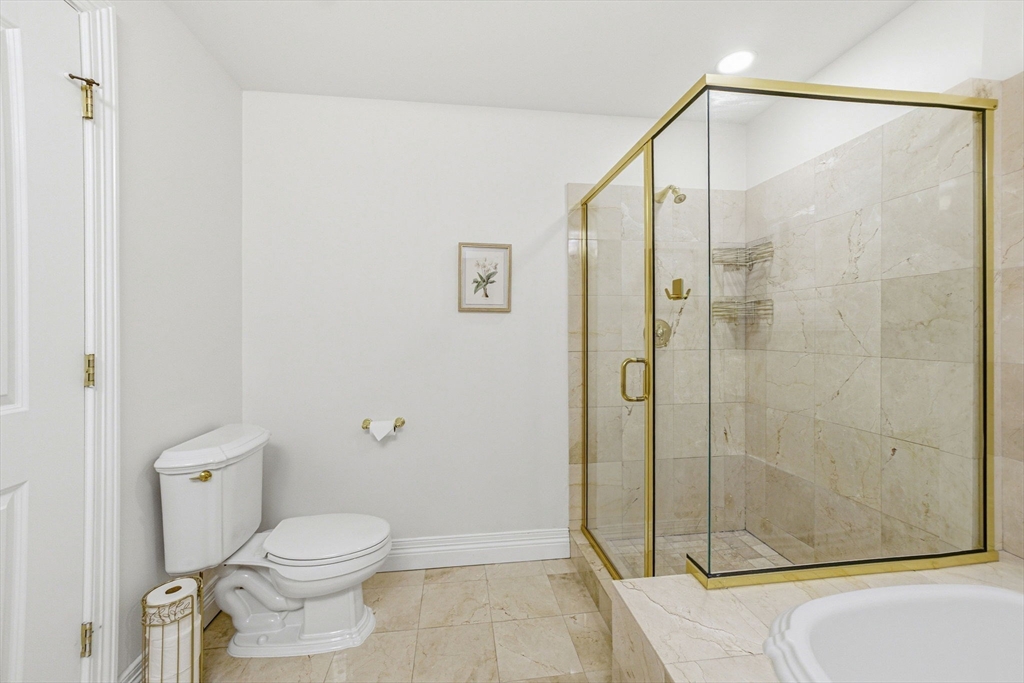 630 Hammond St # 209 Property Photo 29