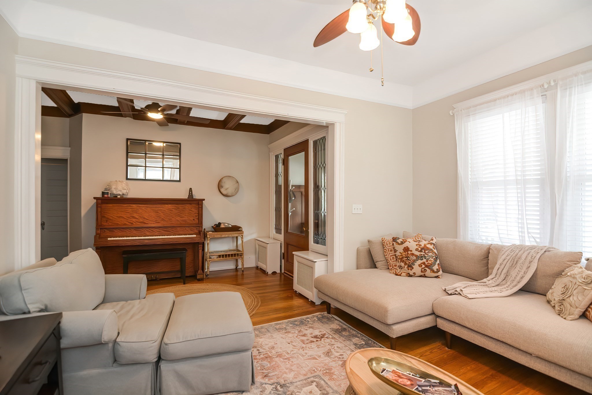 2 Peirce Rd Property Photo 5