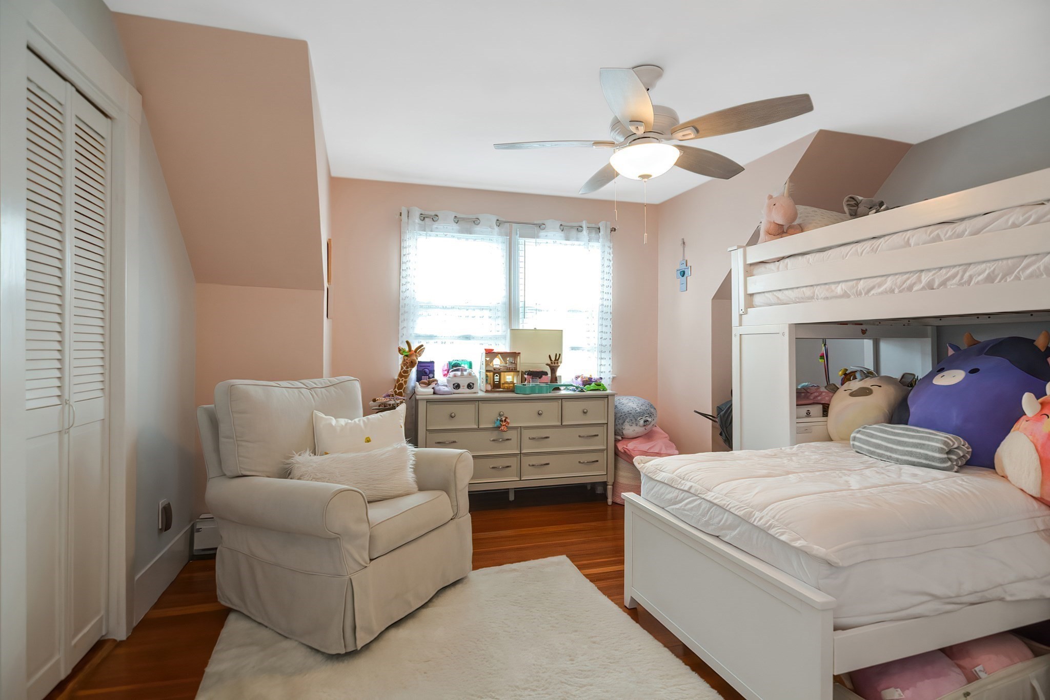 2 Peirce Rd Property Photo 26