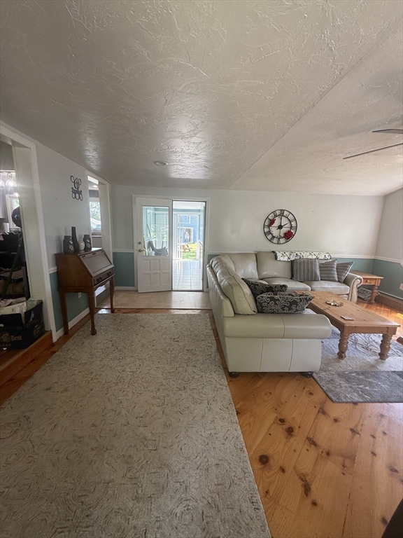 87 Union St Property Photo 16
