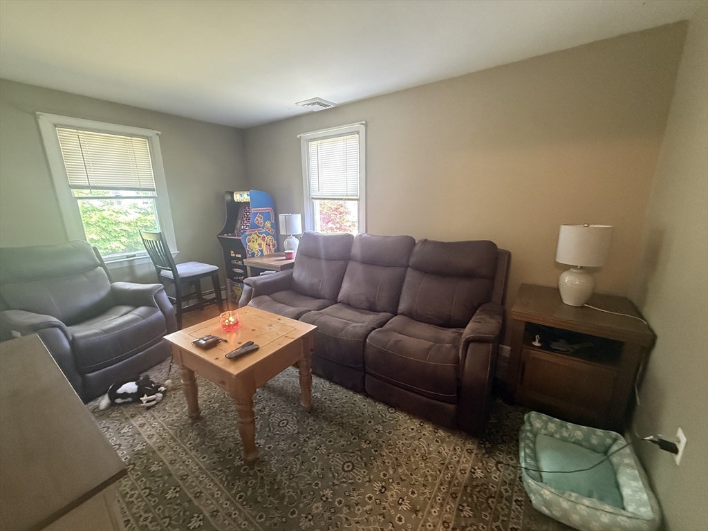 87 Union St Property Photo 23