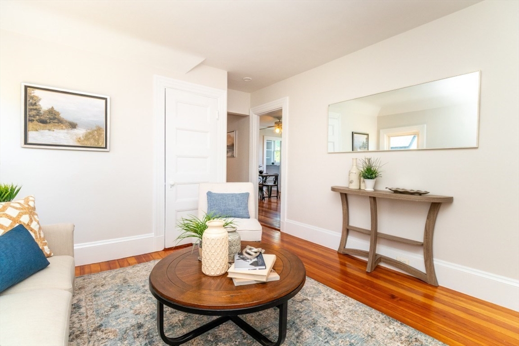 23 Wenham St # 3 Property Photo 3