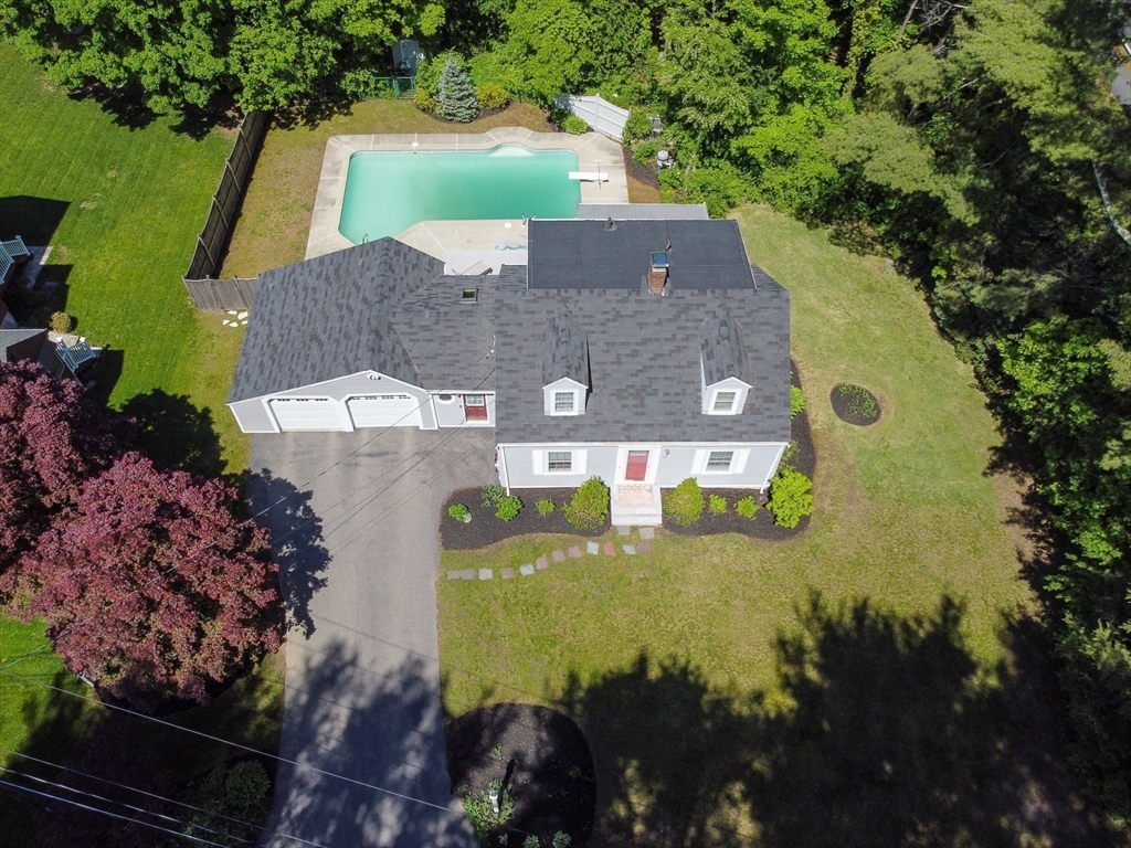 10 Forrest Rd Property Photo 2