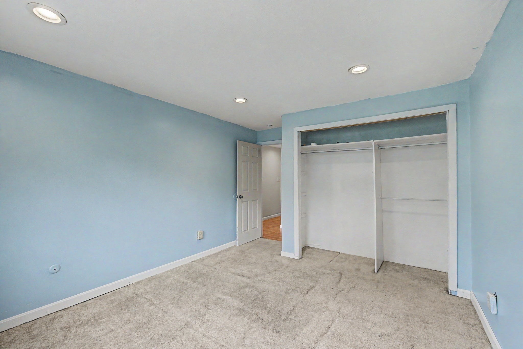 351 Pawtucket Blvd # 7 Property Photo 19