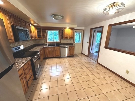 124 Hampton Rd Property Photo 8