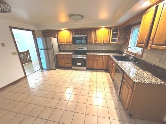 124 Hampton Rd Property Photo 9