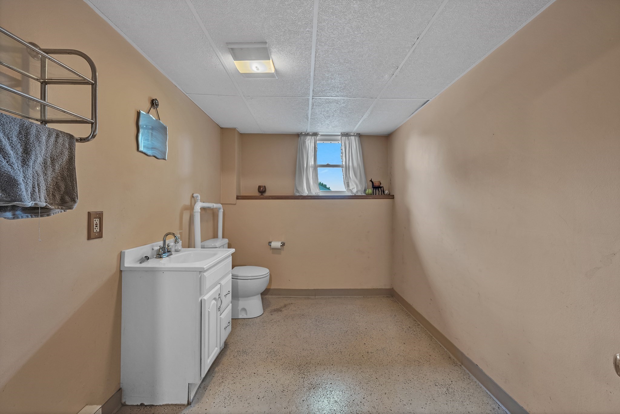 101 Long Hill Dr Property Photo 24
