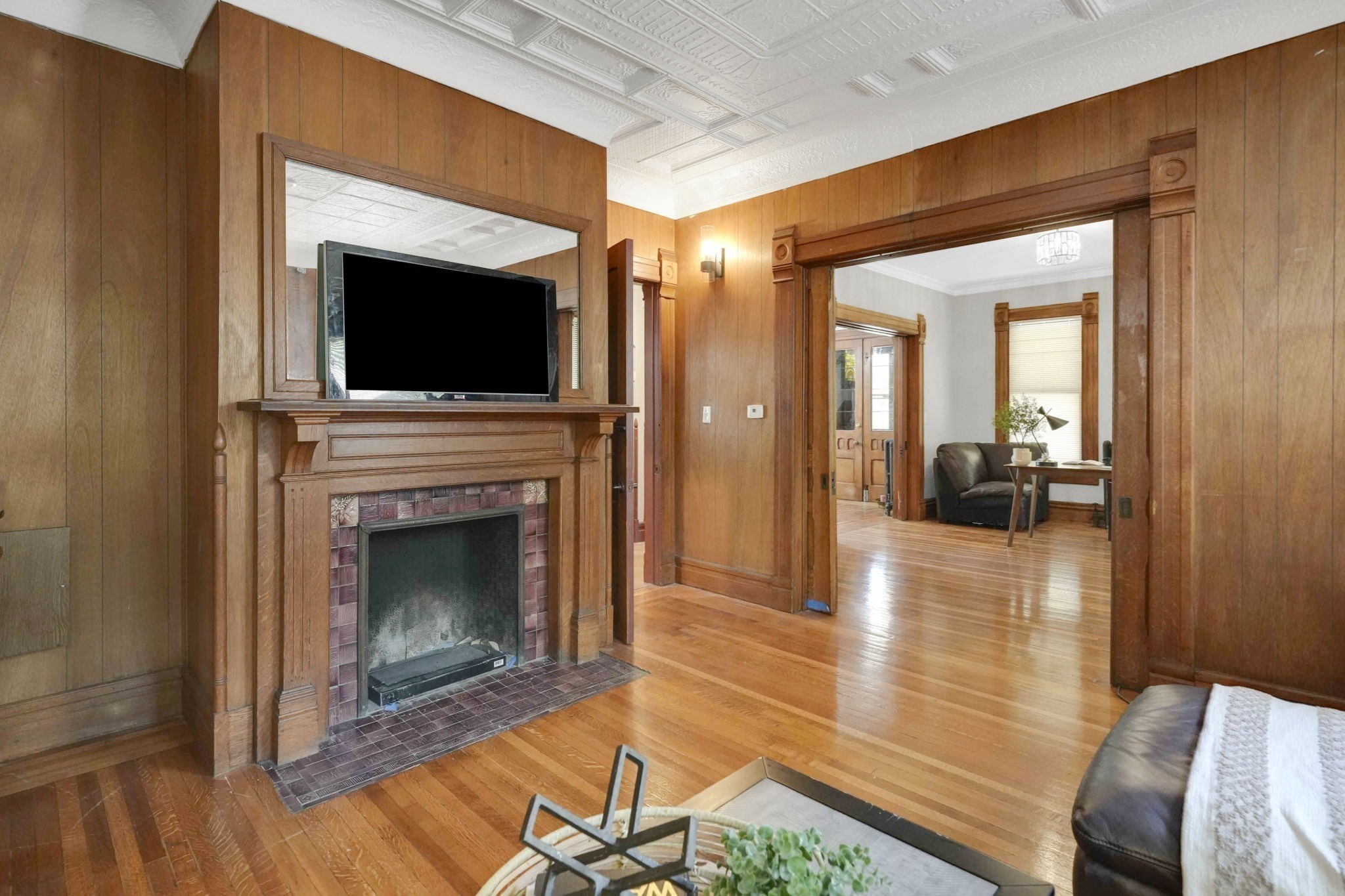 288 Saint James Ave Property Photo 9