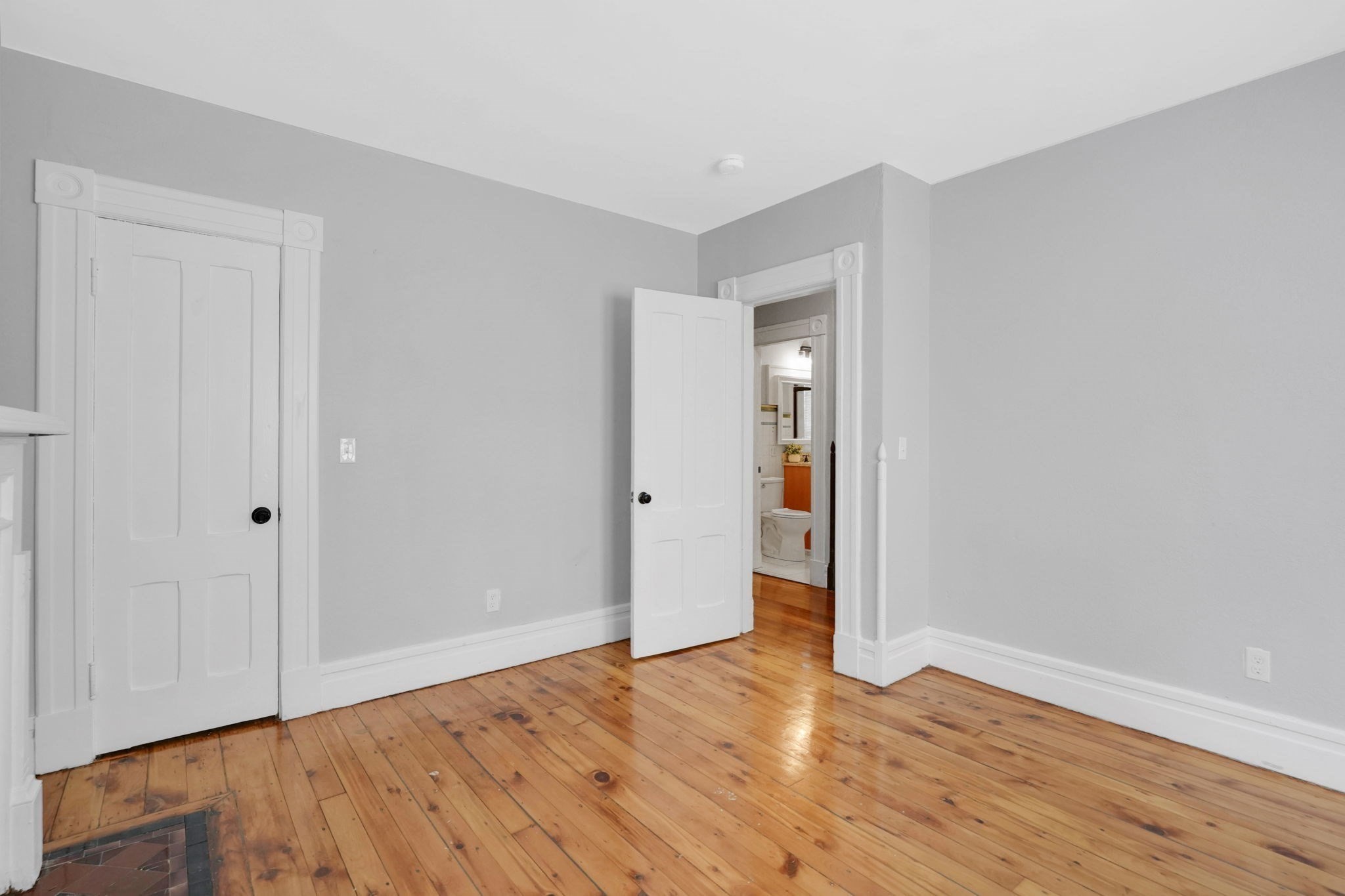 288 Saint James Ave Property Photo 22