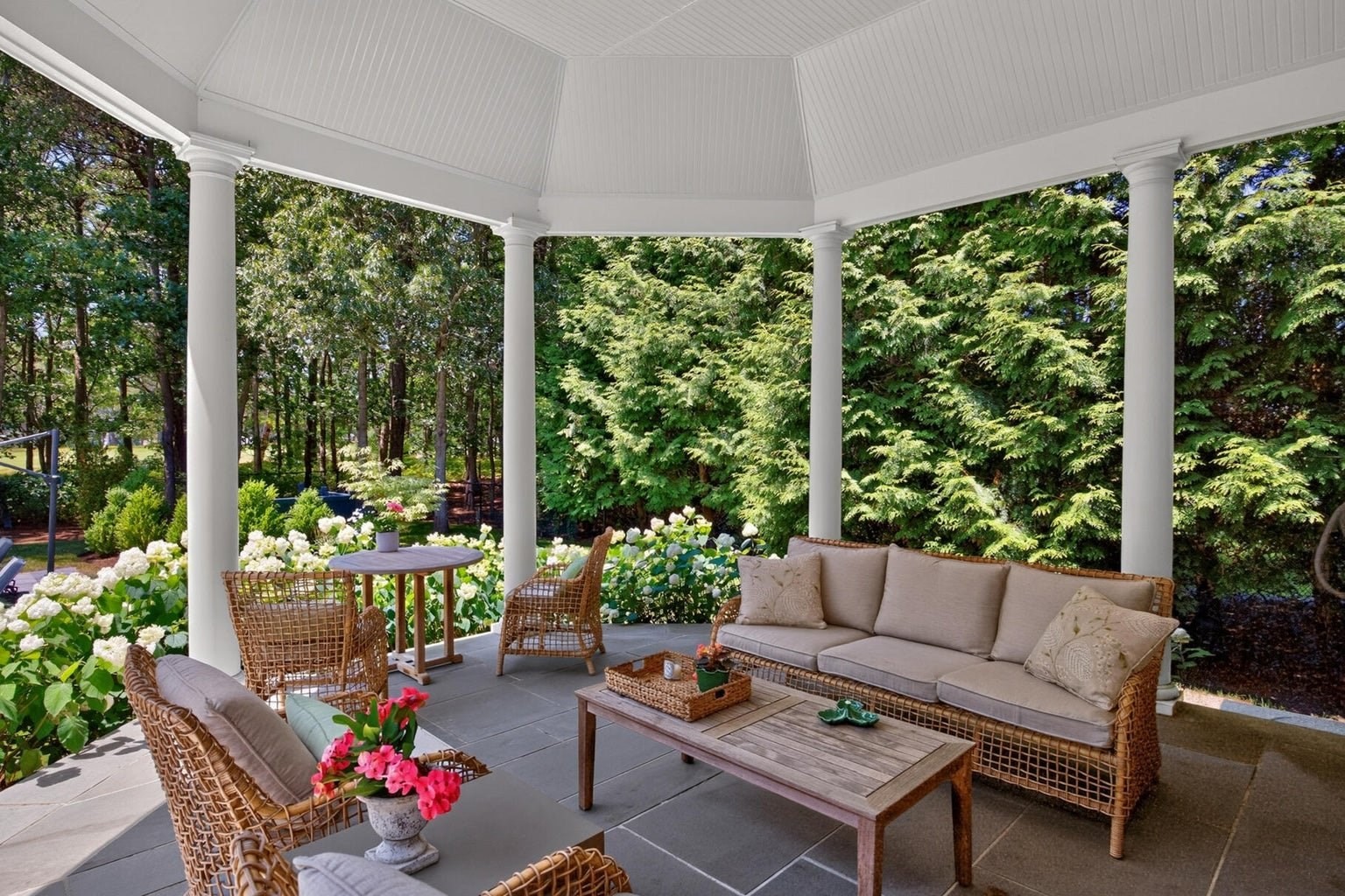 179 Pineleigh Path Property Photo 11
