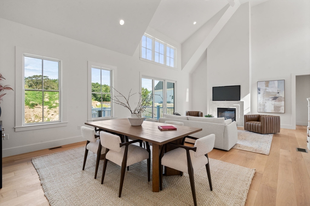 46 Country Farm Road Property Photo 2