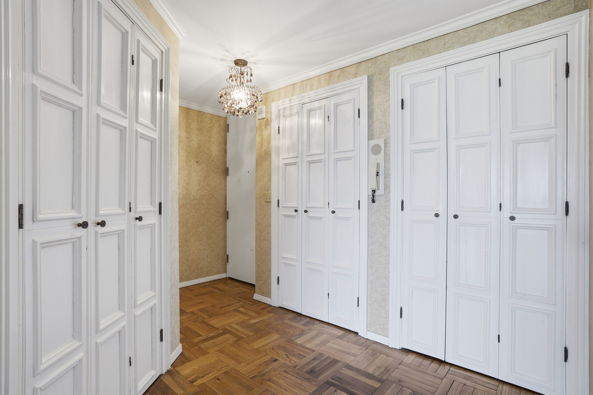180 Beacon Street Property Photo 2