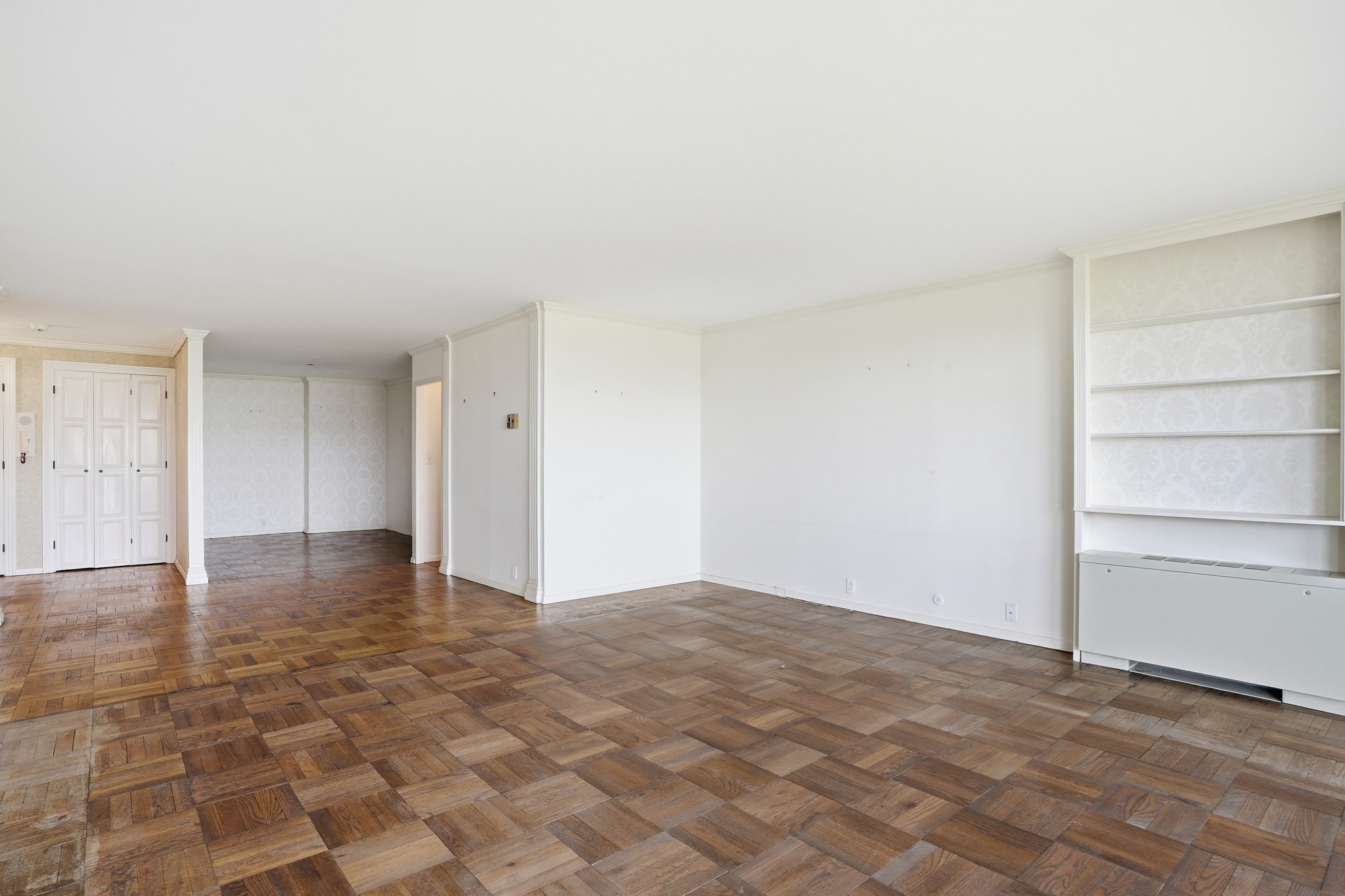 180 Beacon Street Property Photo 7