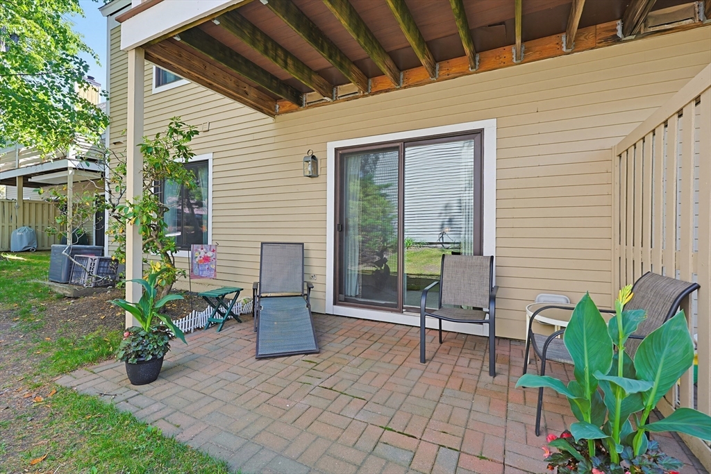 3 Concord Greene # 3 Property Photo 17