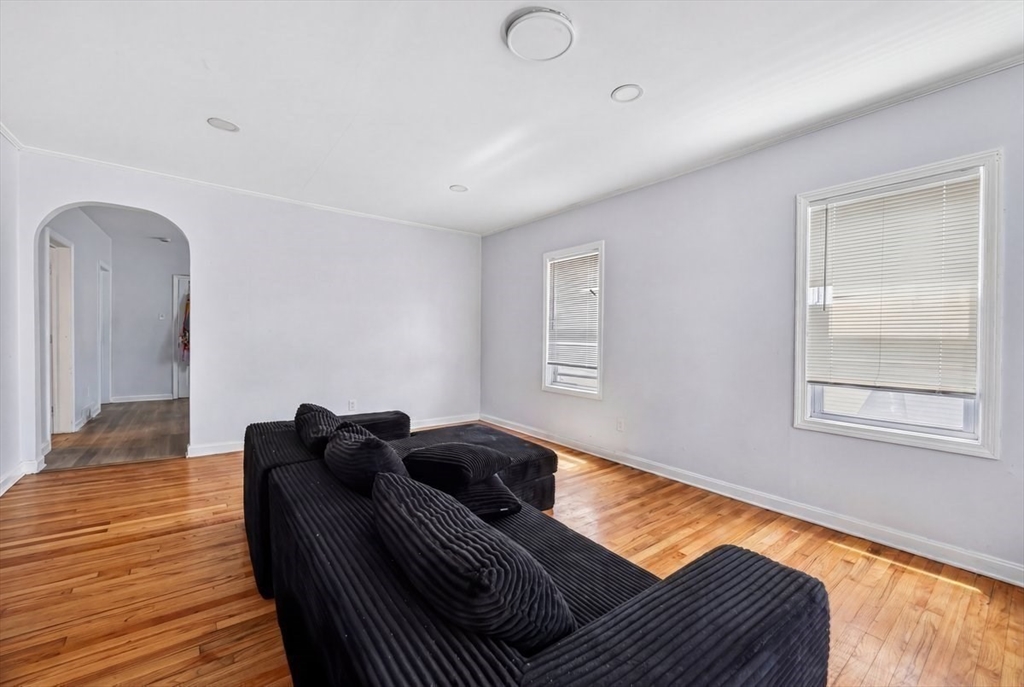 182 Quequechan Street Property Photo 18