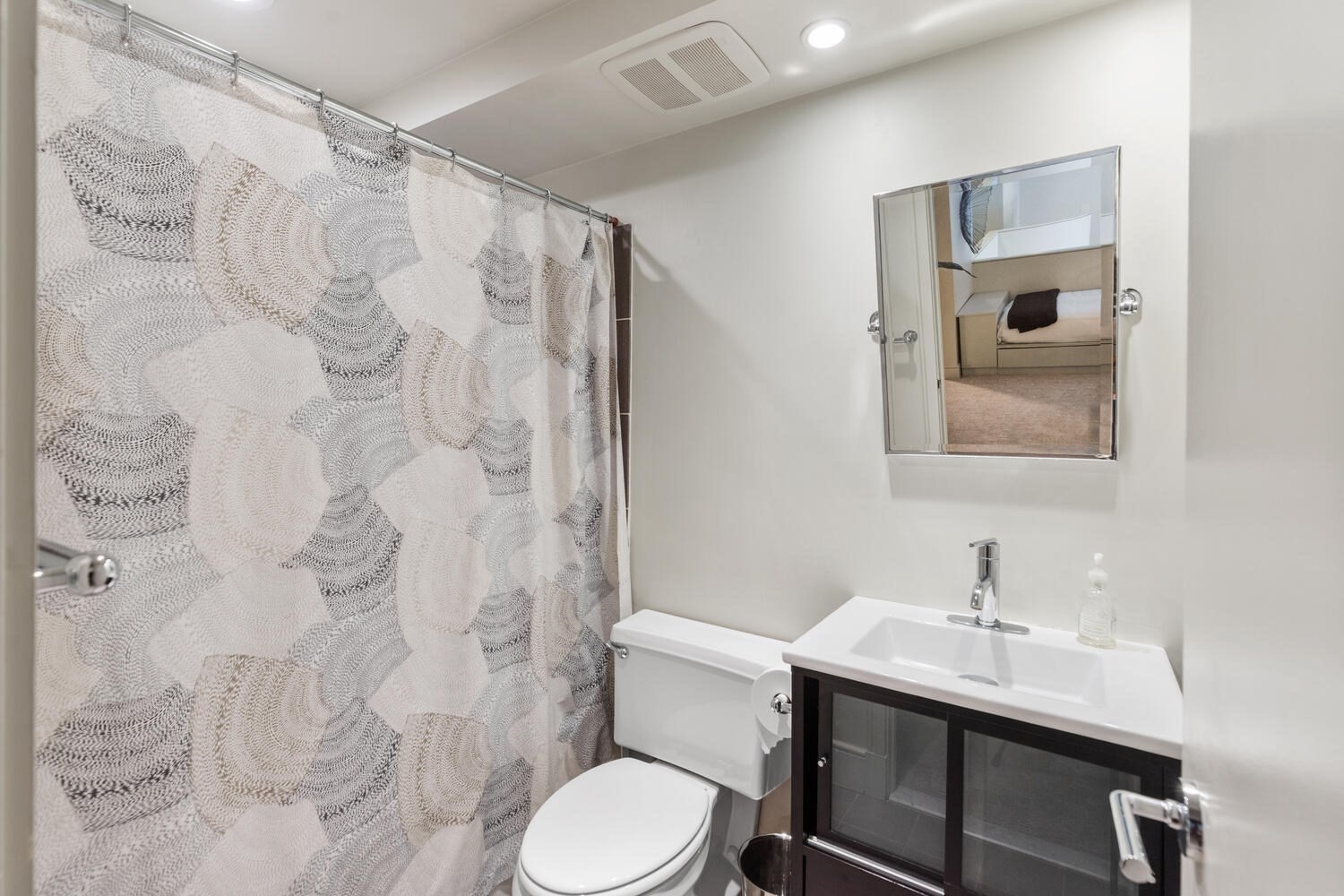 201 Newbury St # 202 Property Photo 21