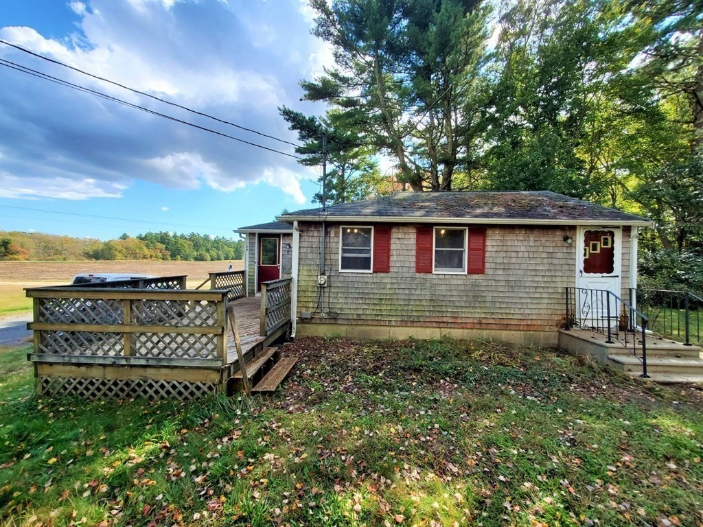 16-16r Indian Street Property Photo 3