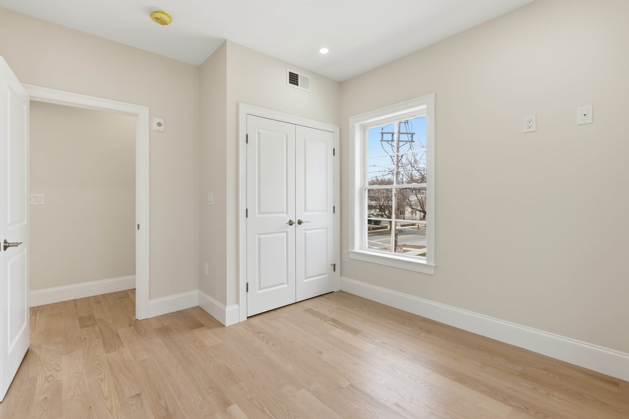 11 Washington Street # M Property Photo 9