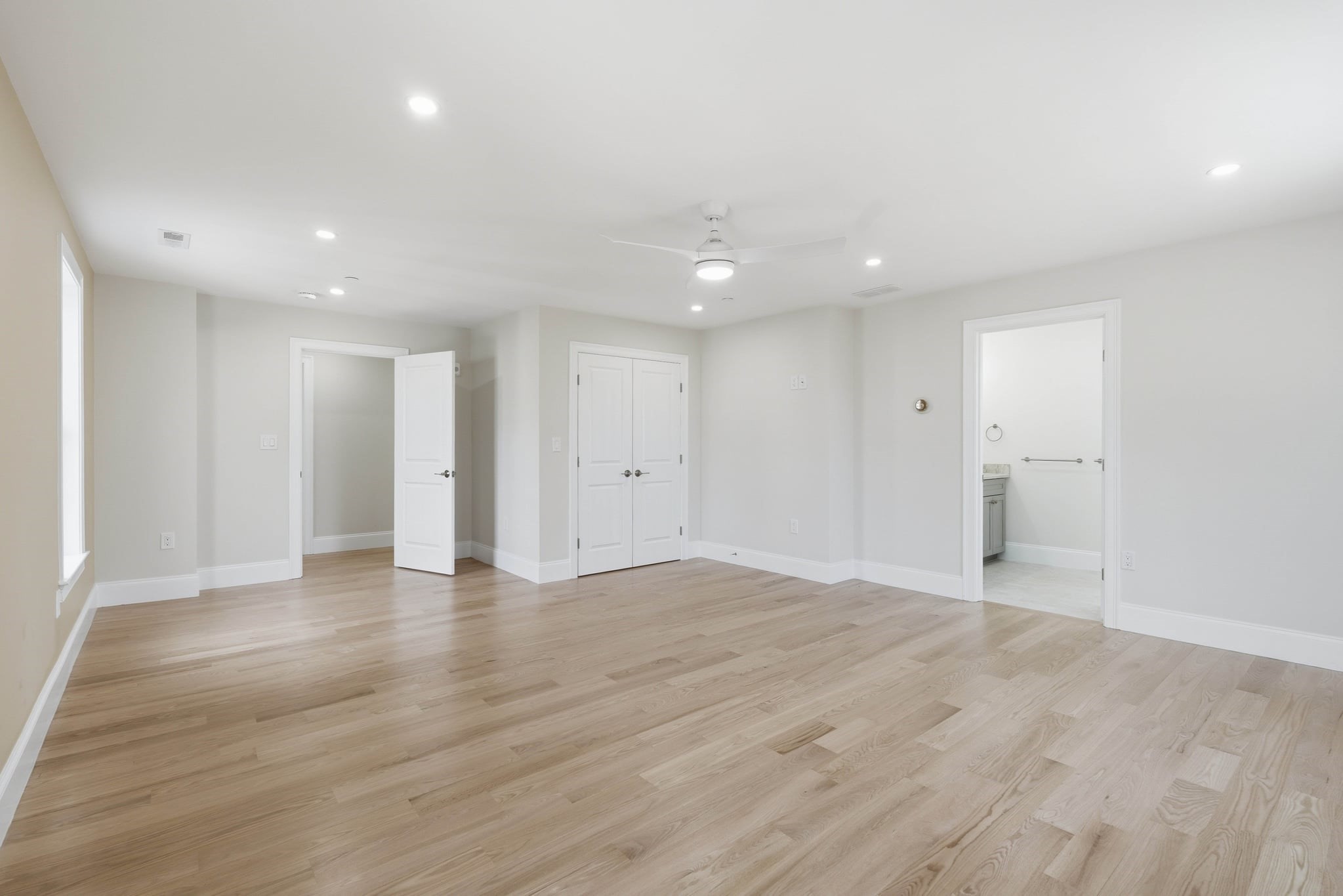 11 Washington Street # M Property Photo 16