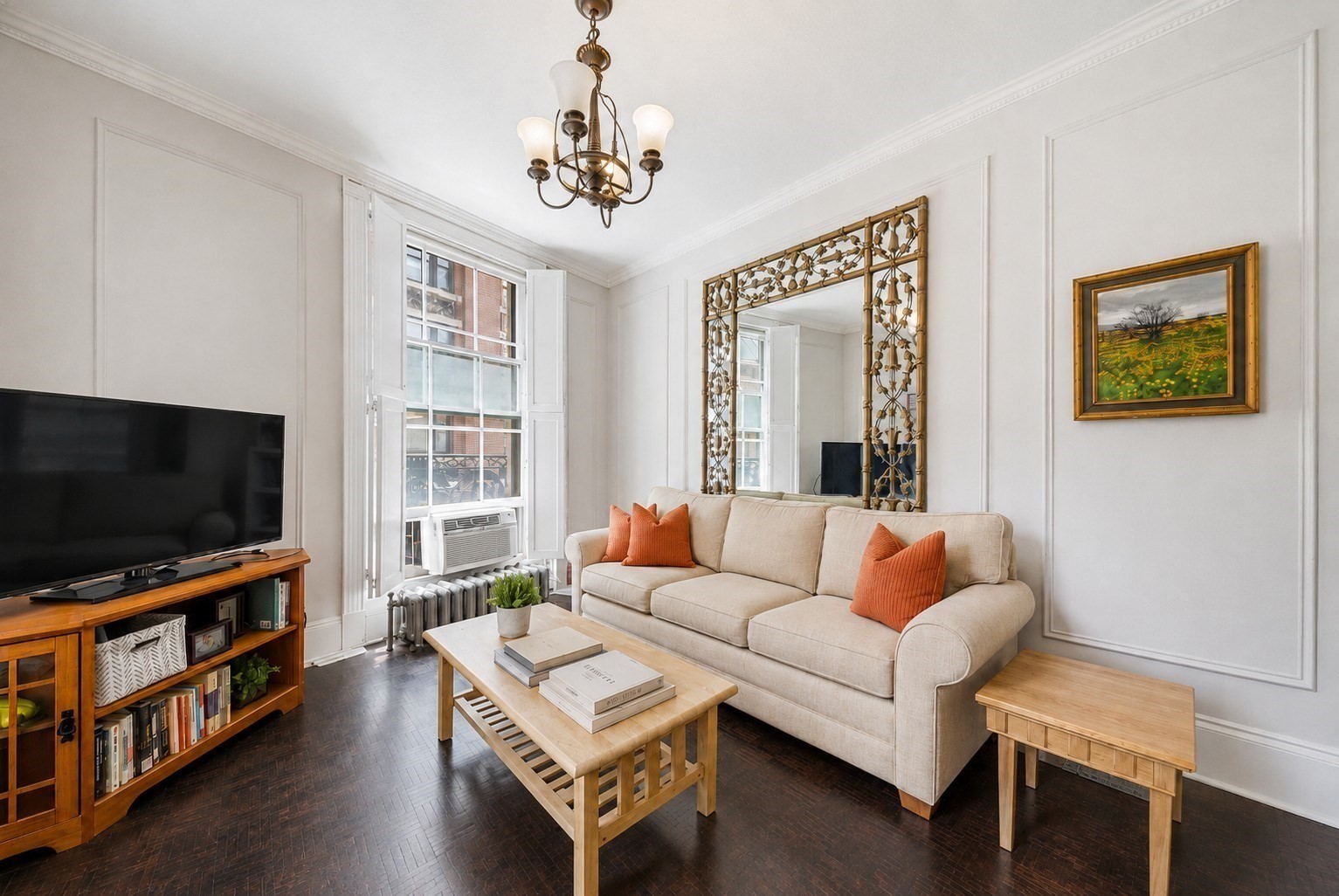 21 Beacon St # 4g Property Photo 2