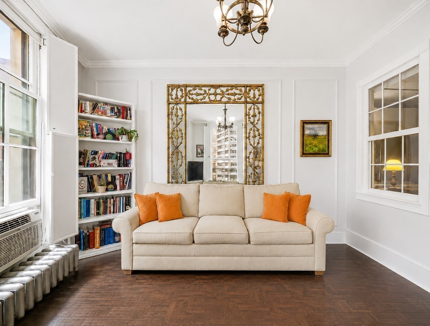 21 Beacon St # 4g Property Photo 3