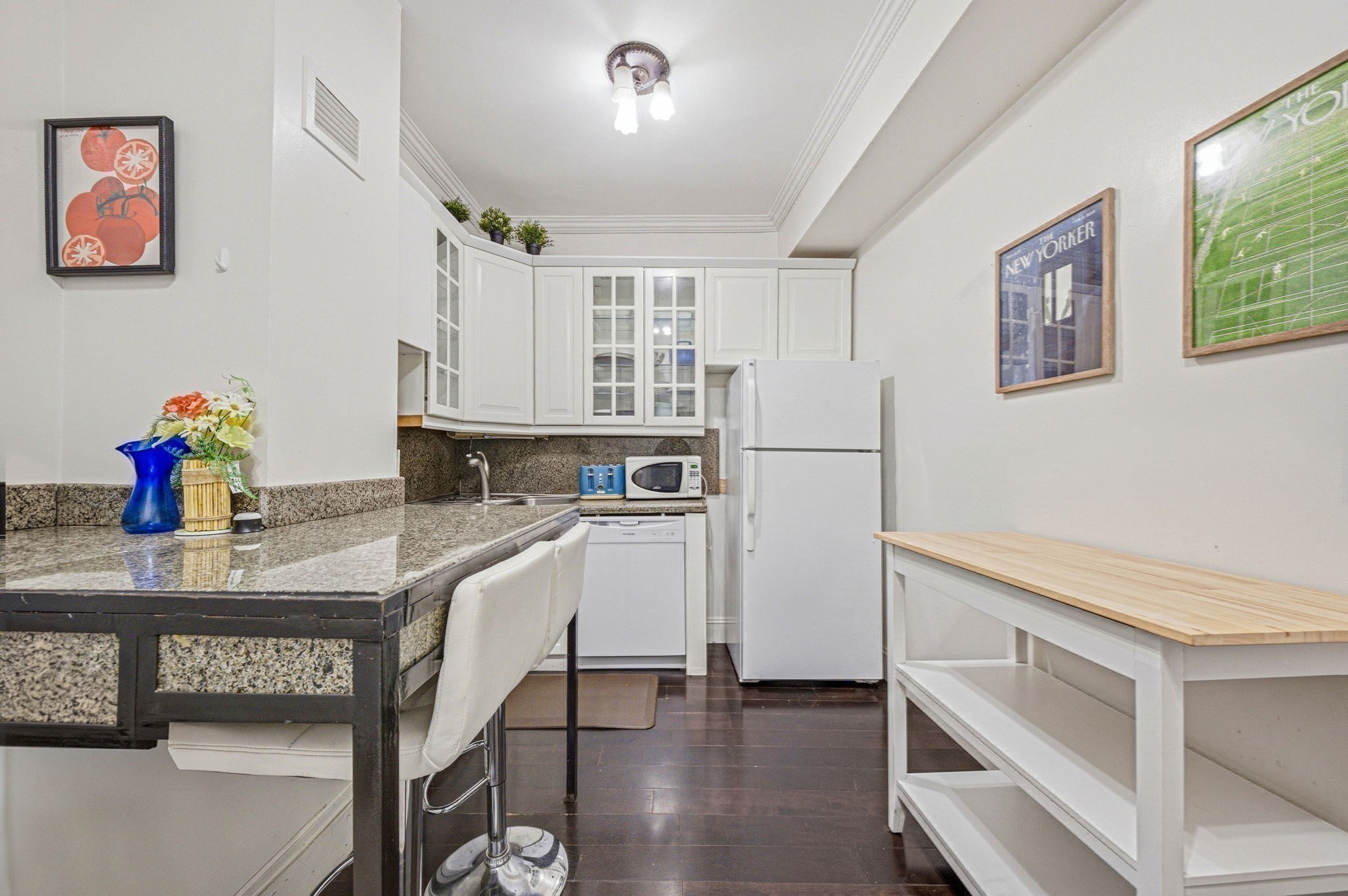 21 Beacon St # 4g Property Photo 12