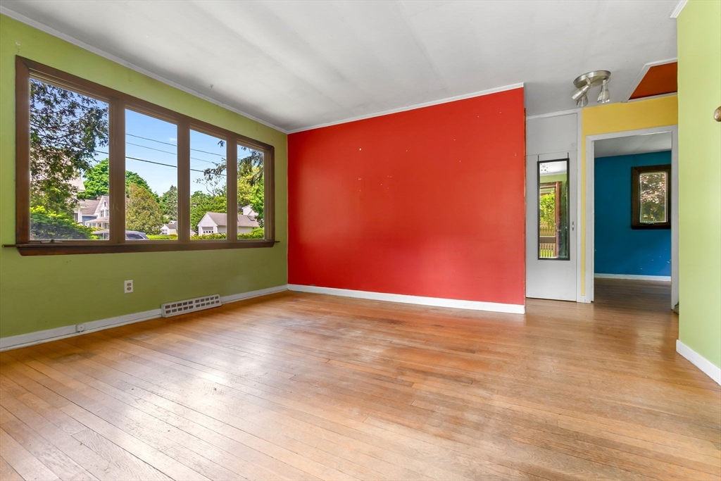 71 Union St Property Photo 2