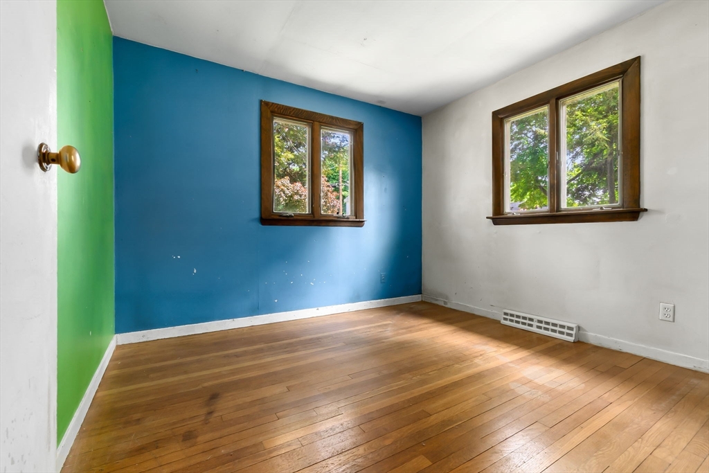 71 Union St Property Photo 12