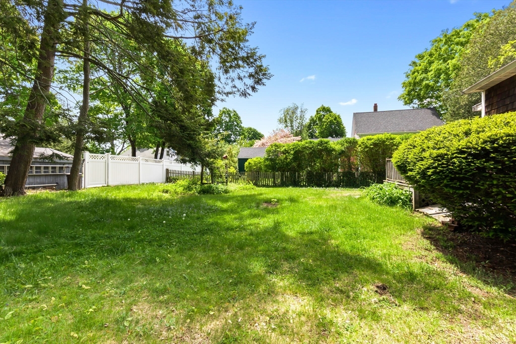 71 Union St Property Photo 17