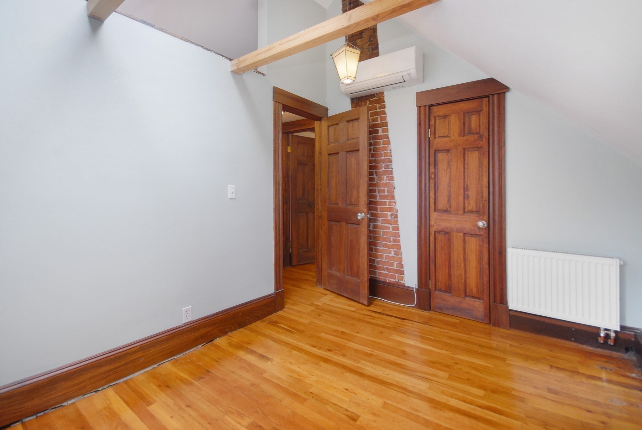 1832 Main St. Property Photo 8