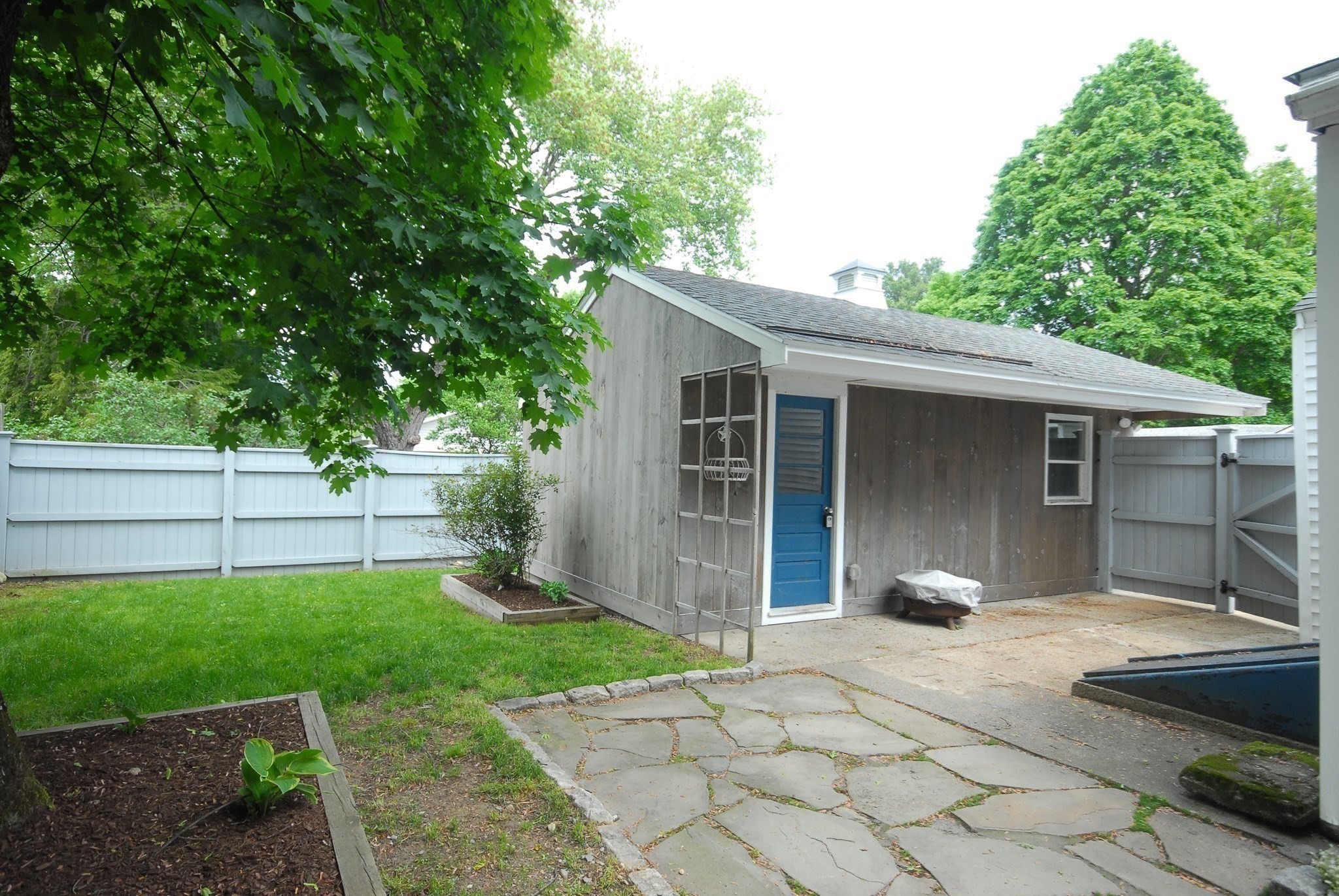 1832 Main St. Property Photo 9