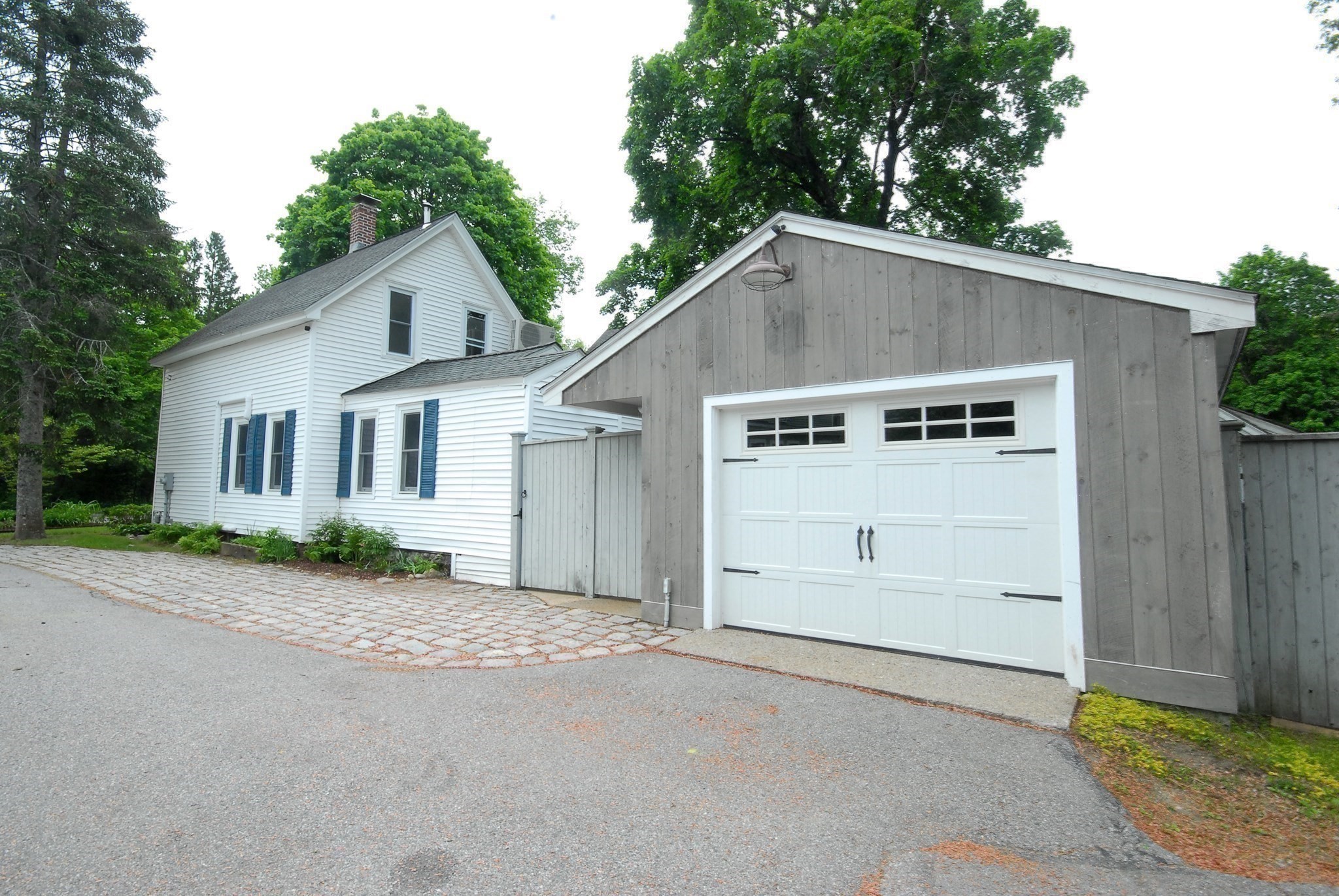 1832 Main St. Property Photo 10