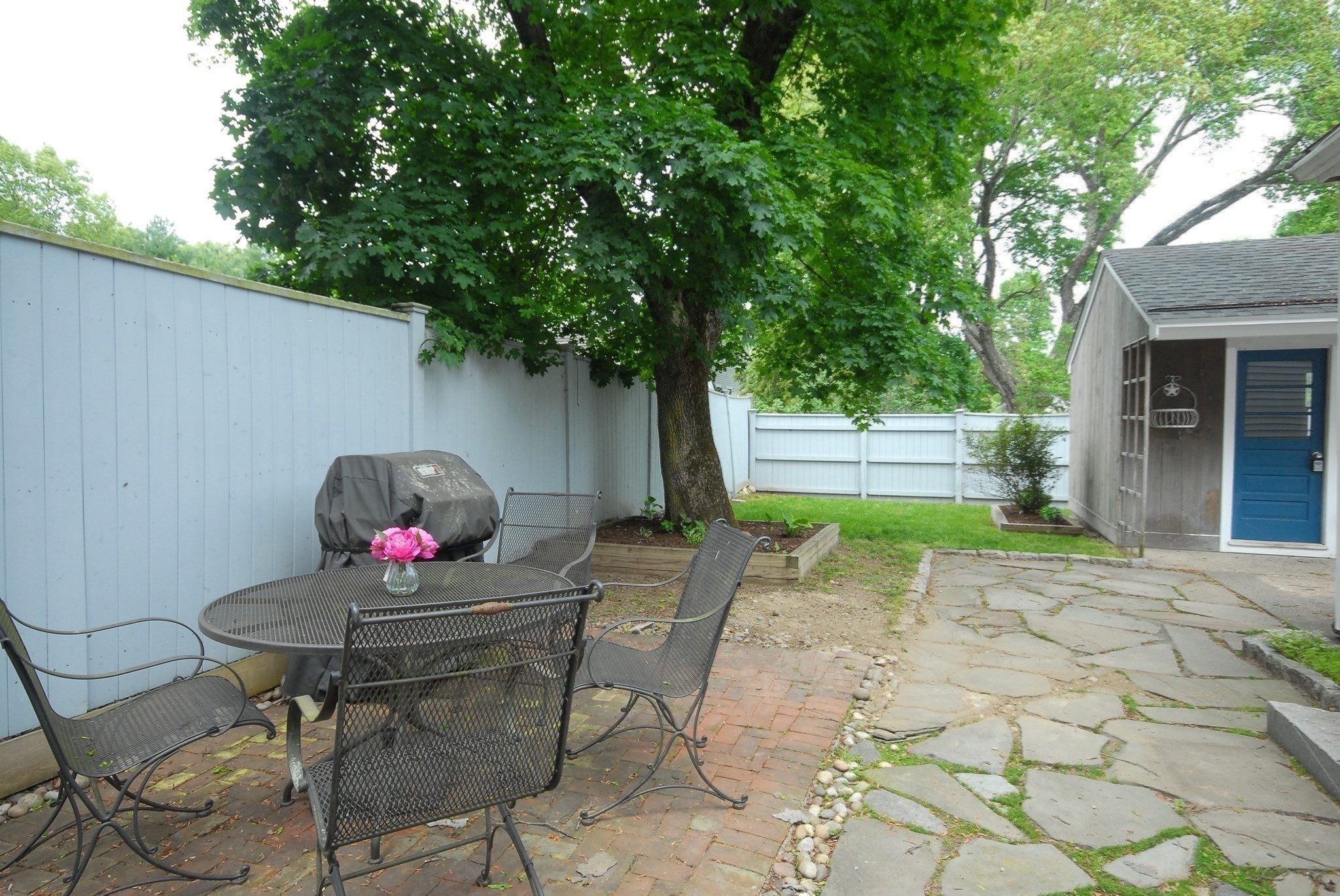 1832 Main St. Property Photo 12