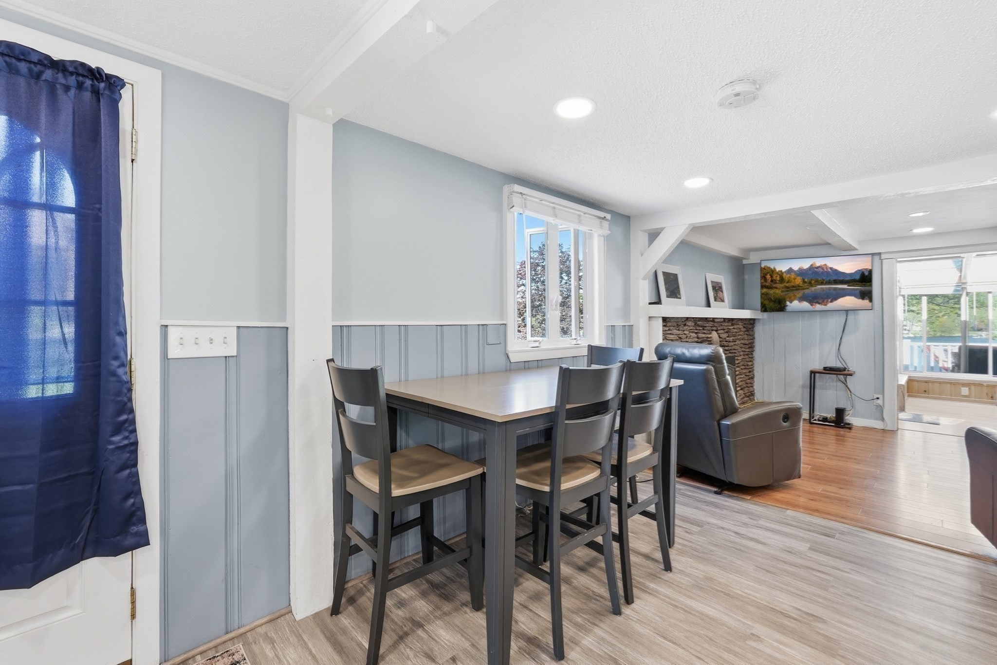 45 Hollywood Drive Property Photo 14