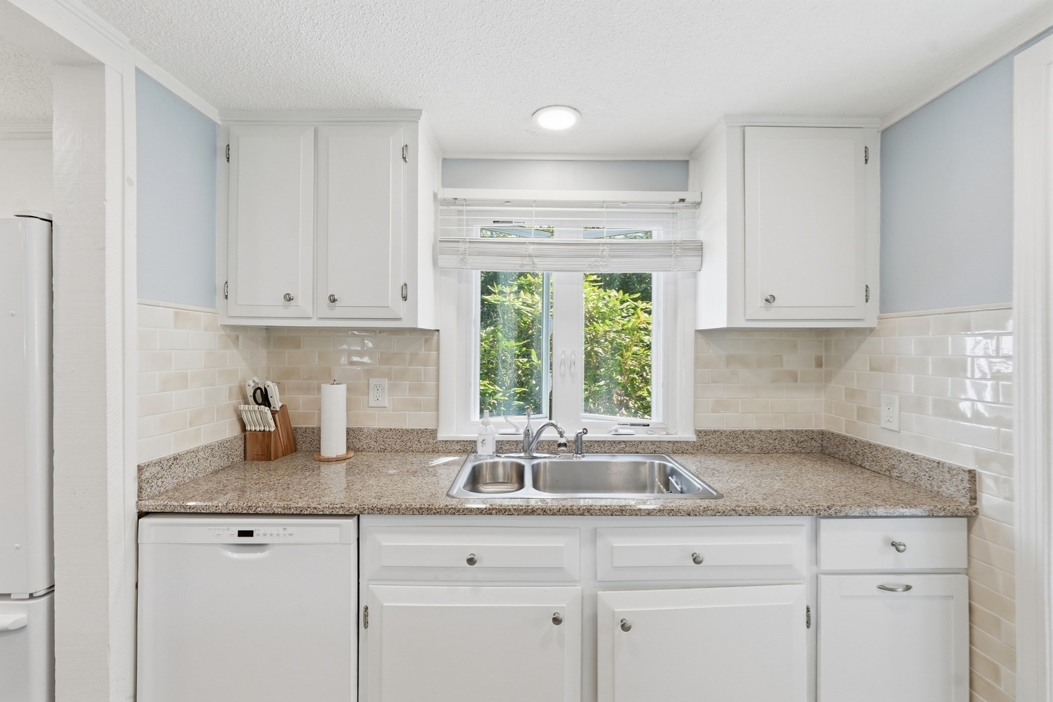 45 Hollywood Drive Property Photo 16