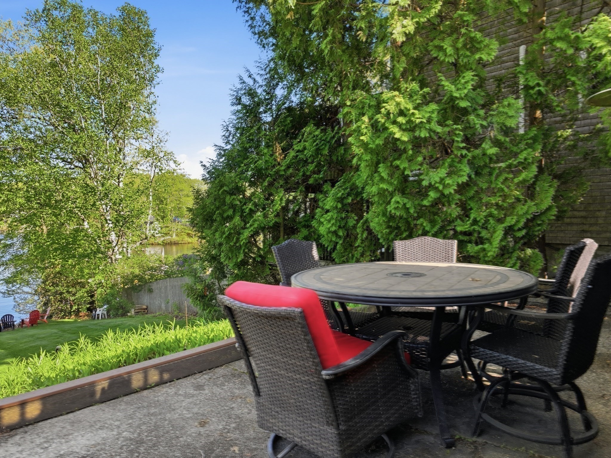 45 Hollywood Drive Property Photo 24