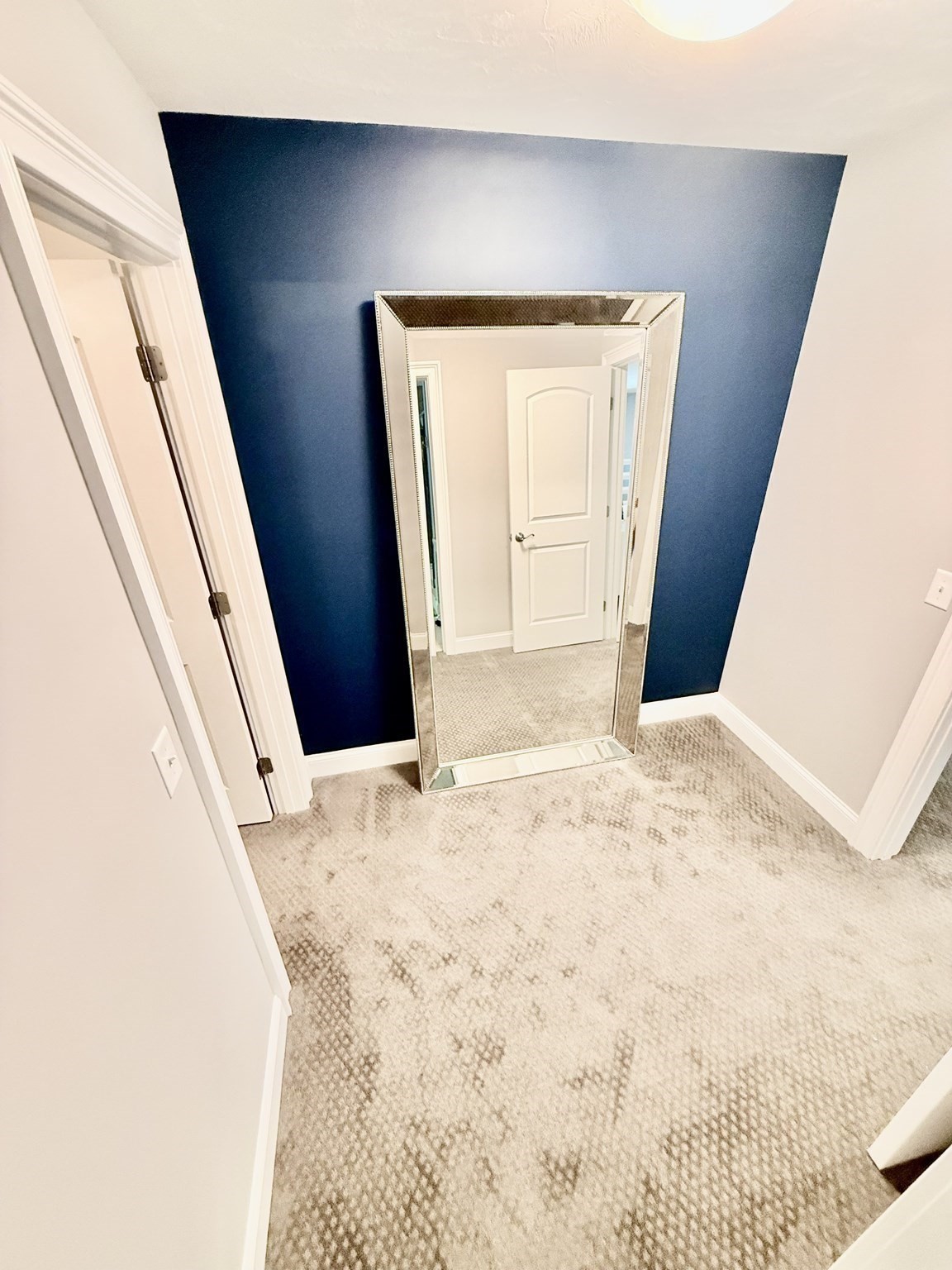 9 Peters Way Property Photo 8