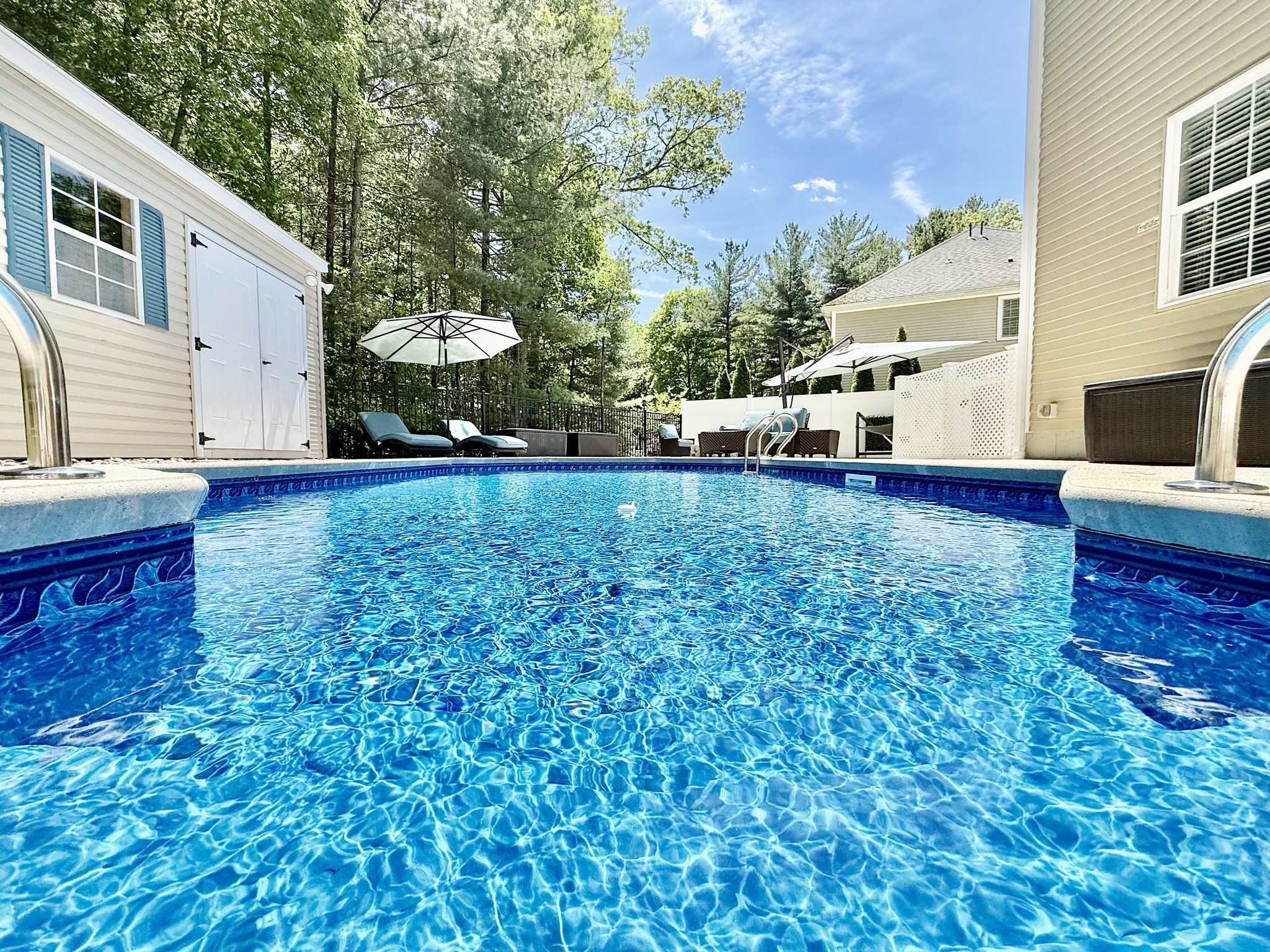 9 Peters Way Property Photo 14