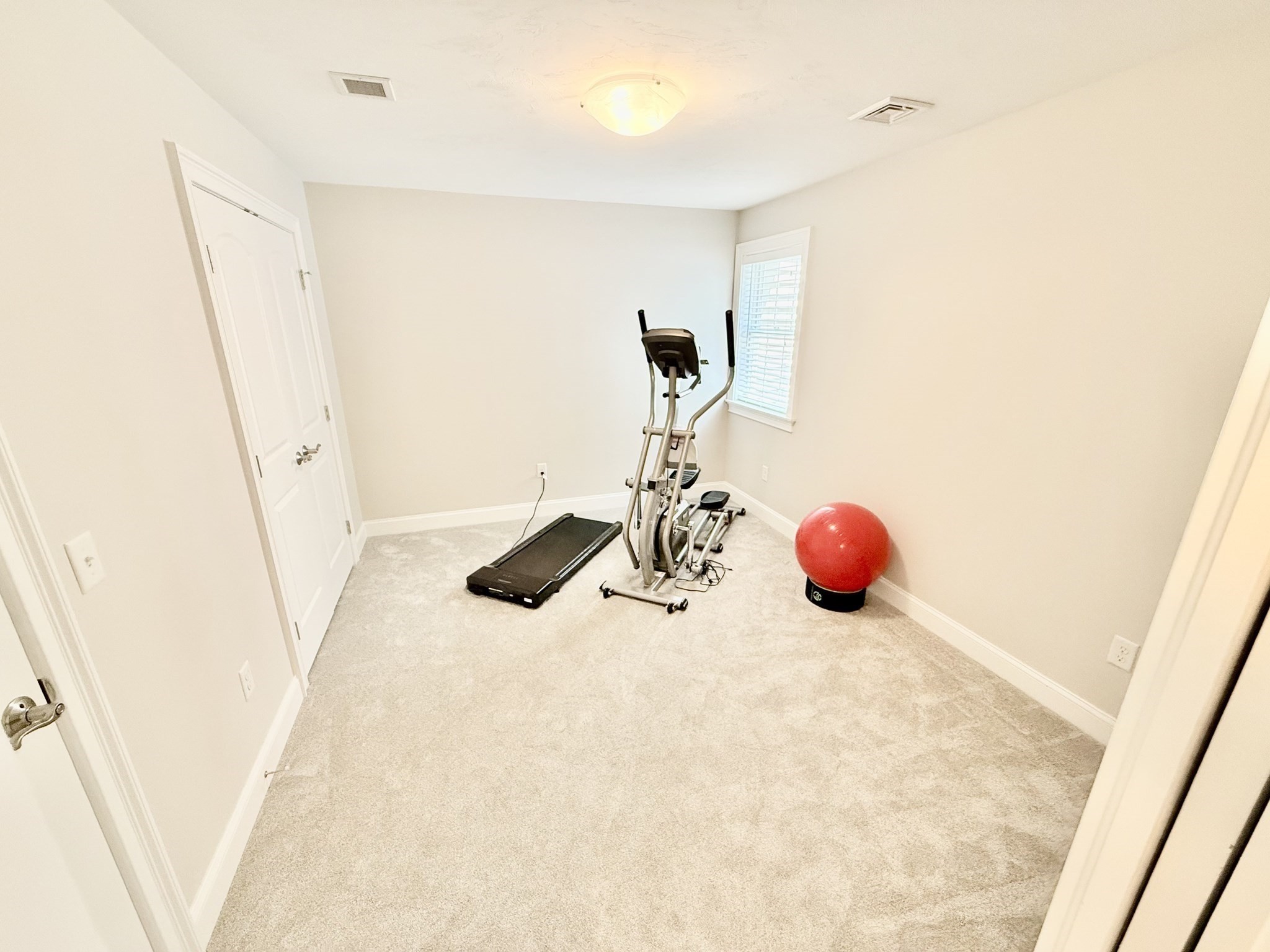 9 Peters Way Property Photo 32