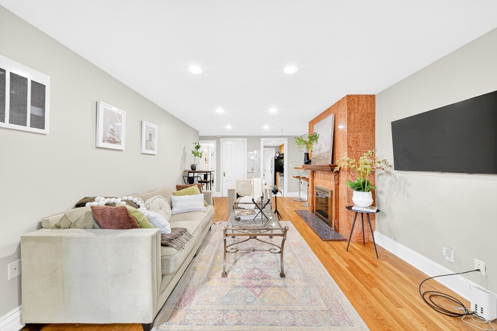 352 Tappan St # 1 Property Photo 1