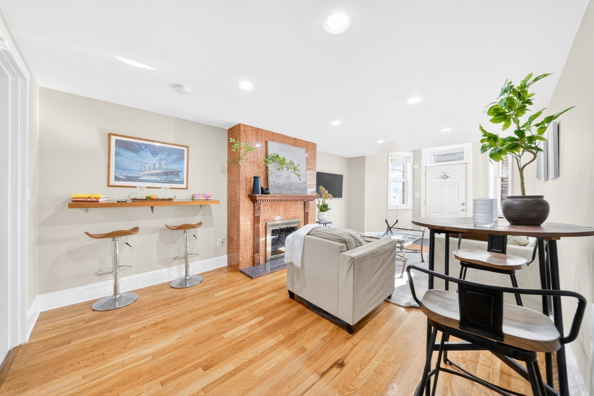 352 Tappan Street # 1 Property Photo 6
